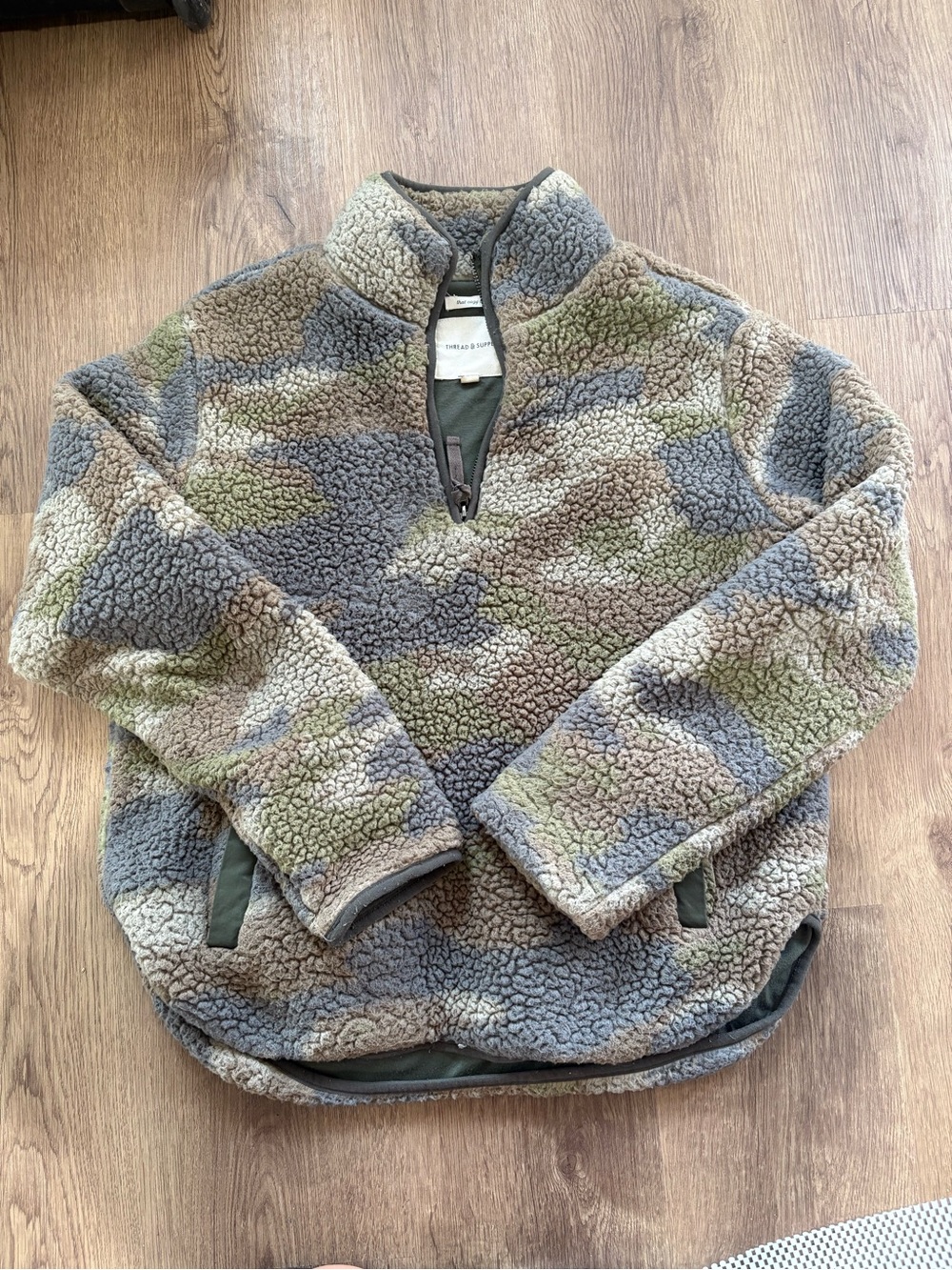 Thread & Supply Camo Sherpa-Lined Pullover XS